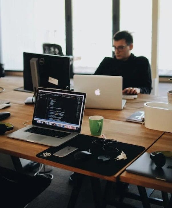 Wordpress Freelancer 22 Mask group 8